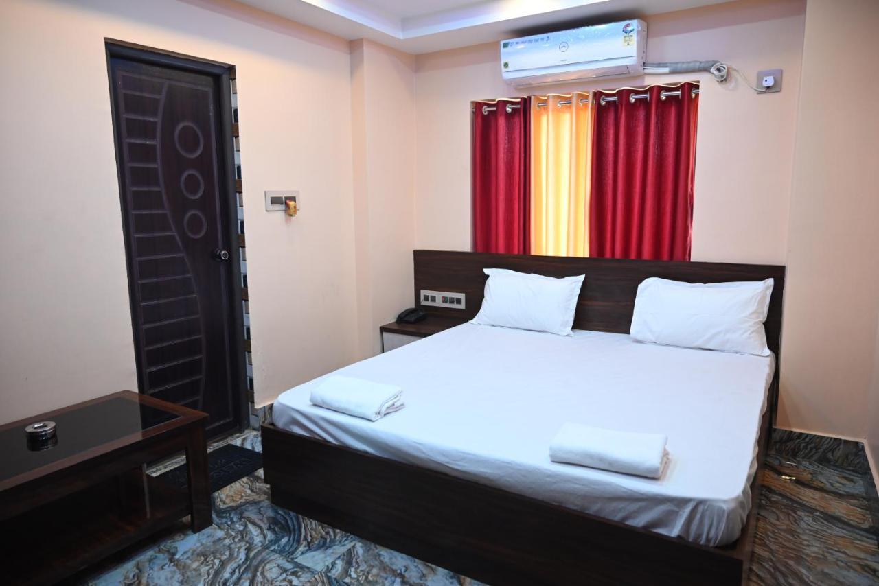 Oyo Hotel Tulusi Inn Bolpur Dış mekan fotoğraf