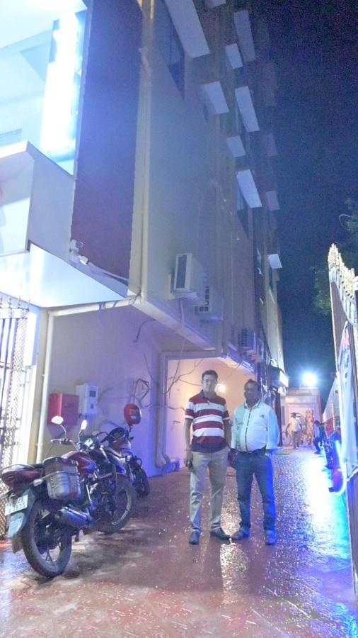 Oyo Hotel Tulusi Inn Bolpur Dış mekan fotoğraf
